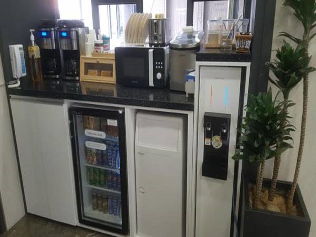 The Bs Station 3* Busan
